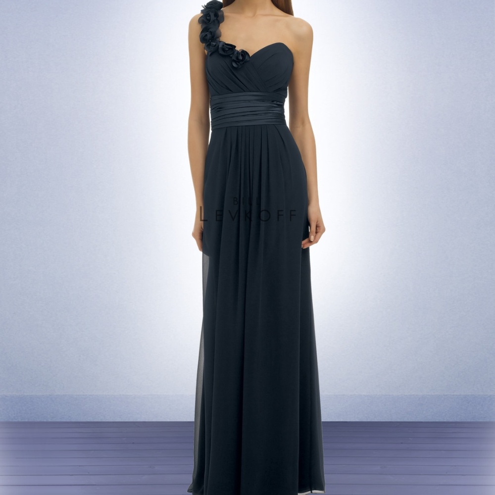 One shoulder berry color gown